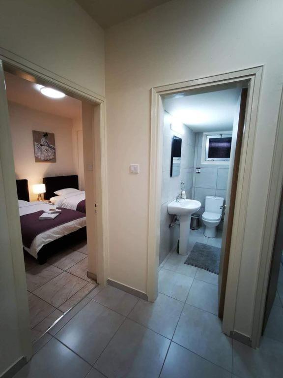 Tony’s Boutique Apartment Larnaca Extérieur photo